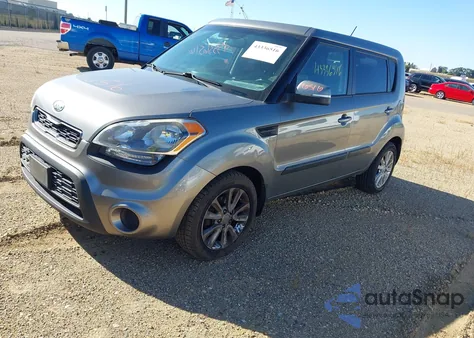2013 Kia Soul + z USA, uszkodzony, nr VIN KNDJT2A69D7621986